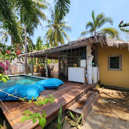 Bamboo Lodge ギリ・トラワンガン エクステリア 写真