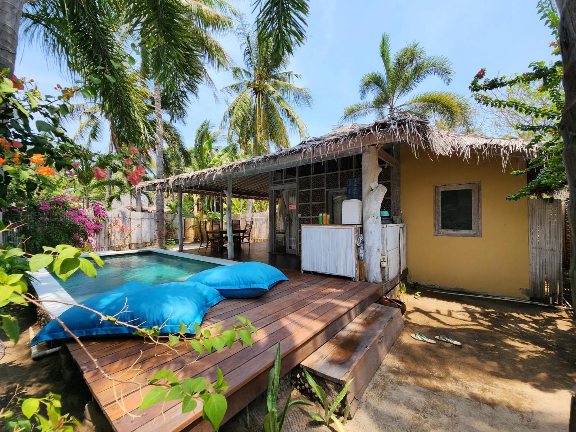 Bamboo Lodge ギリ・トラワンガン エクステリア 写真